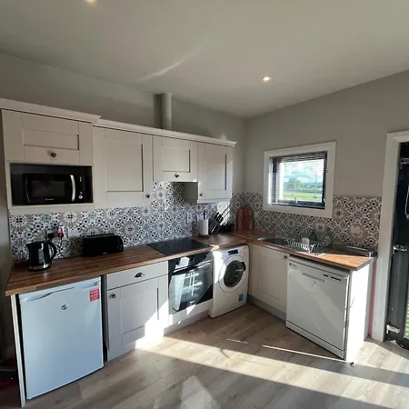Knockreagh Farm Cottages Mountain Or Cedar Views-3