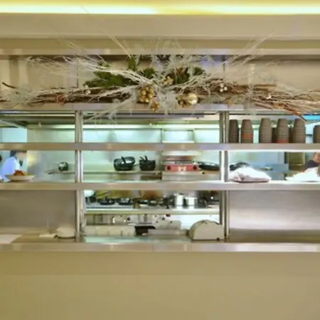 Zuni Restaurant & Boutique Hotel-2