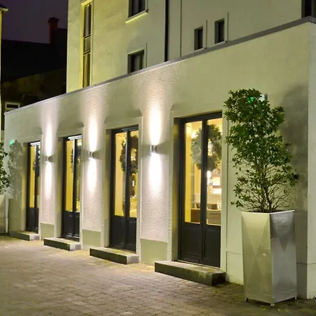 Zuni Restaurant & Boutique Hotel-3