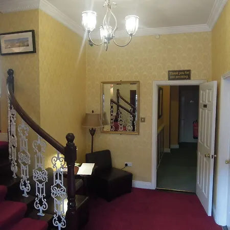 Hibernian House-3