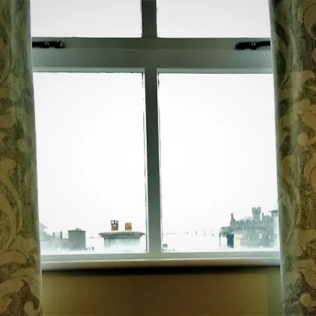 The Townhouse-2